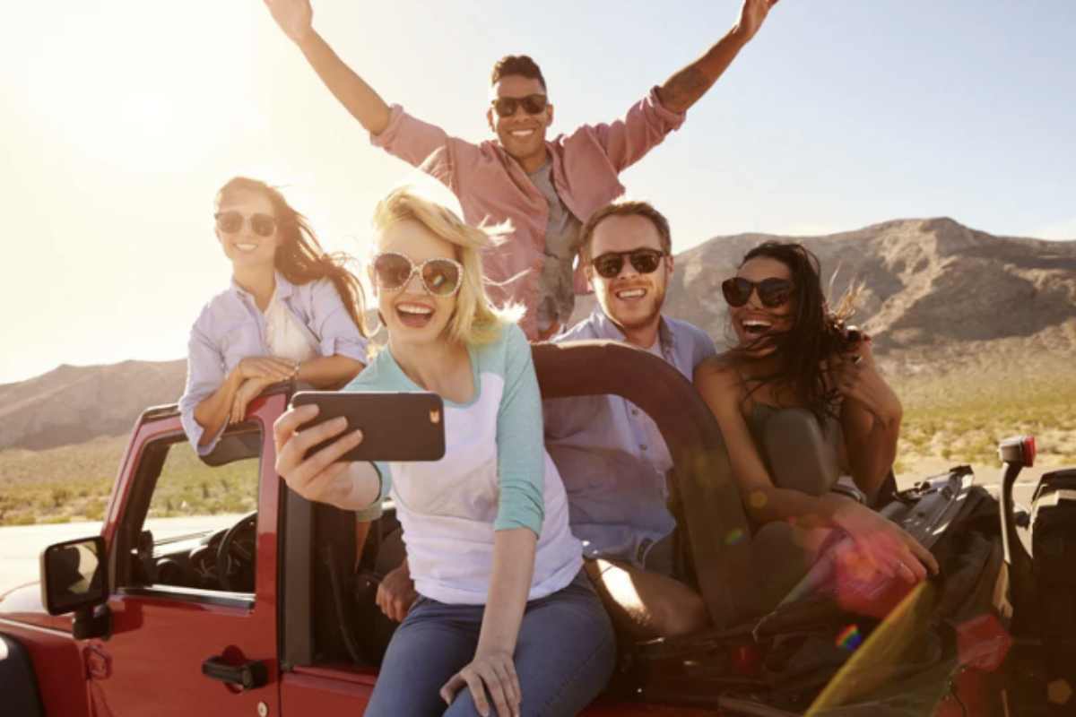 Sappada si presenta come un piccolo mondo alpino che incanta per la sua architettura tipica, basata sulla tecnica del blockbau