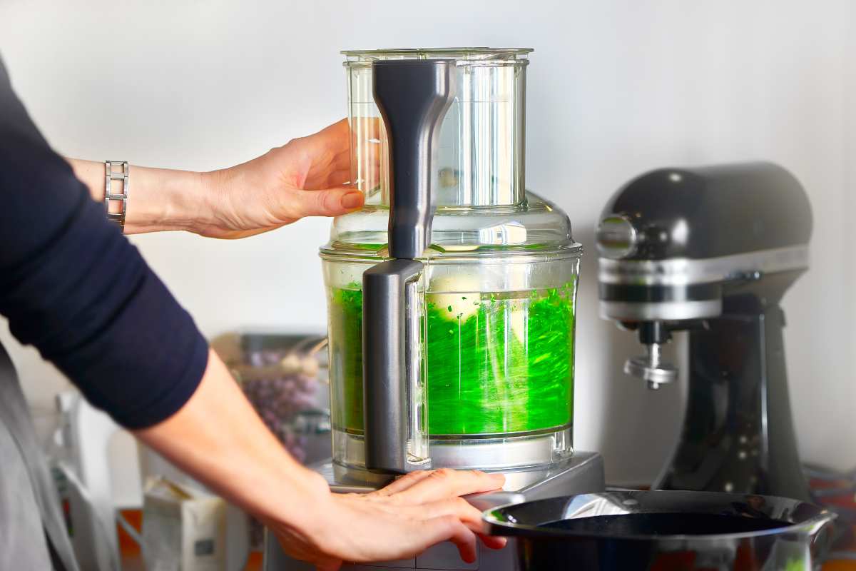 robot cucina pulizia