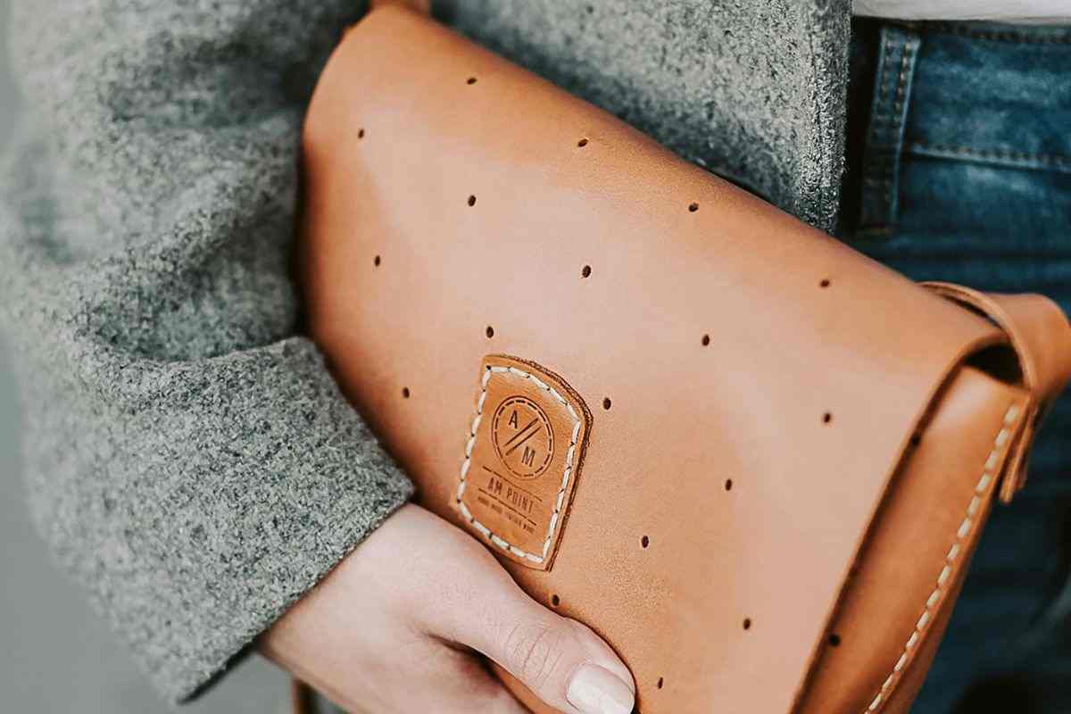 i rimedi per pulire le borsa in pelle