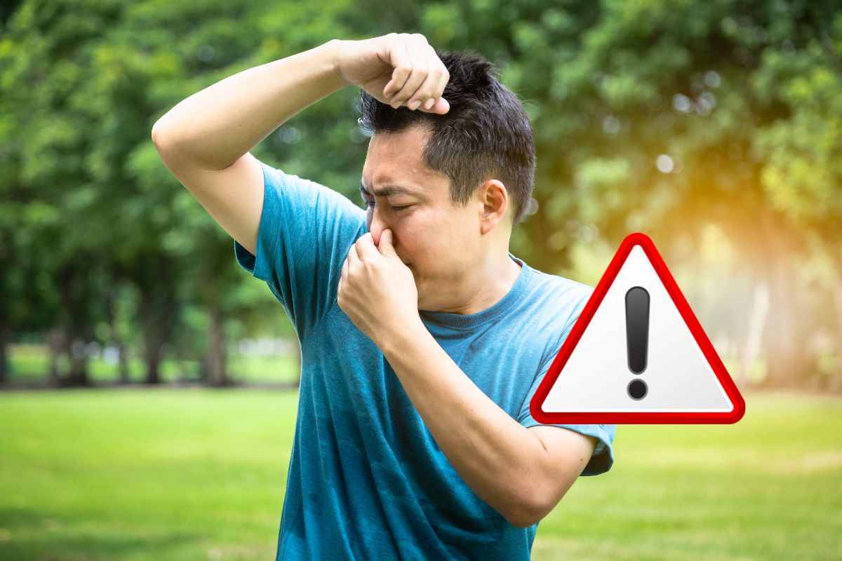 vestiti che puzzano: come eliminarla